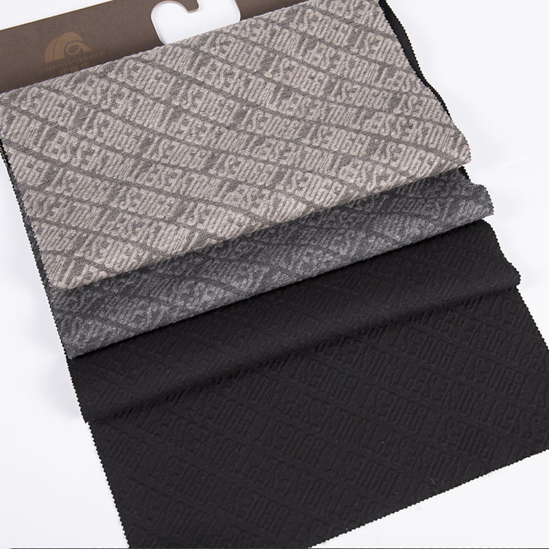 Emboss Letter Twill Pletené Jacquard Polyester Viskóza Spandex Sportovní tkaniny na oblečení AW23016
