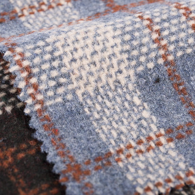 Vlněná tvídová tkanina s tečkovanými čarami na zimu 3497