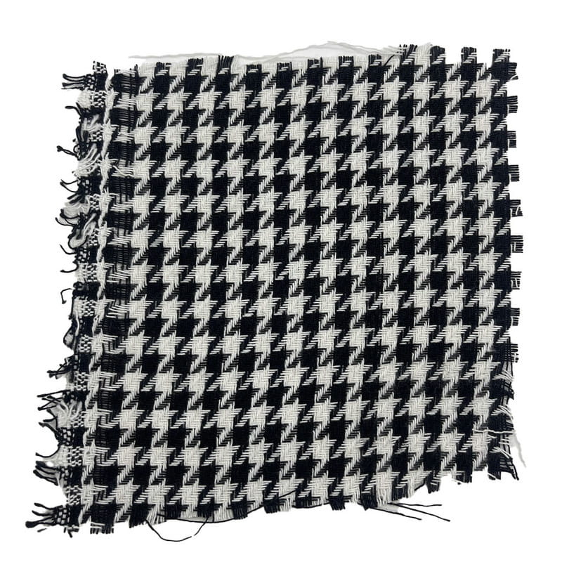 100 polyesterových Houndstooth tkanin s jemnou texturou pro oděvy 2138